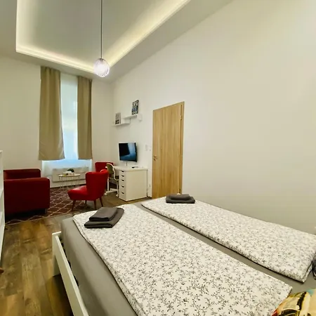 Peaceful Studio In Central Budapest - Brick House Exteriér fotografie